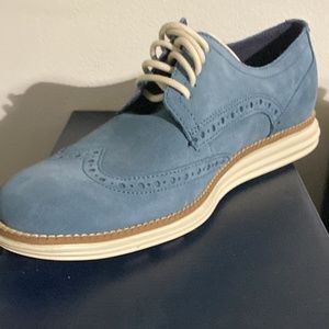 Cole Haan blue 7 m